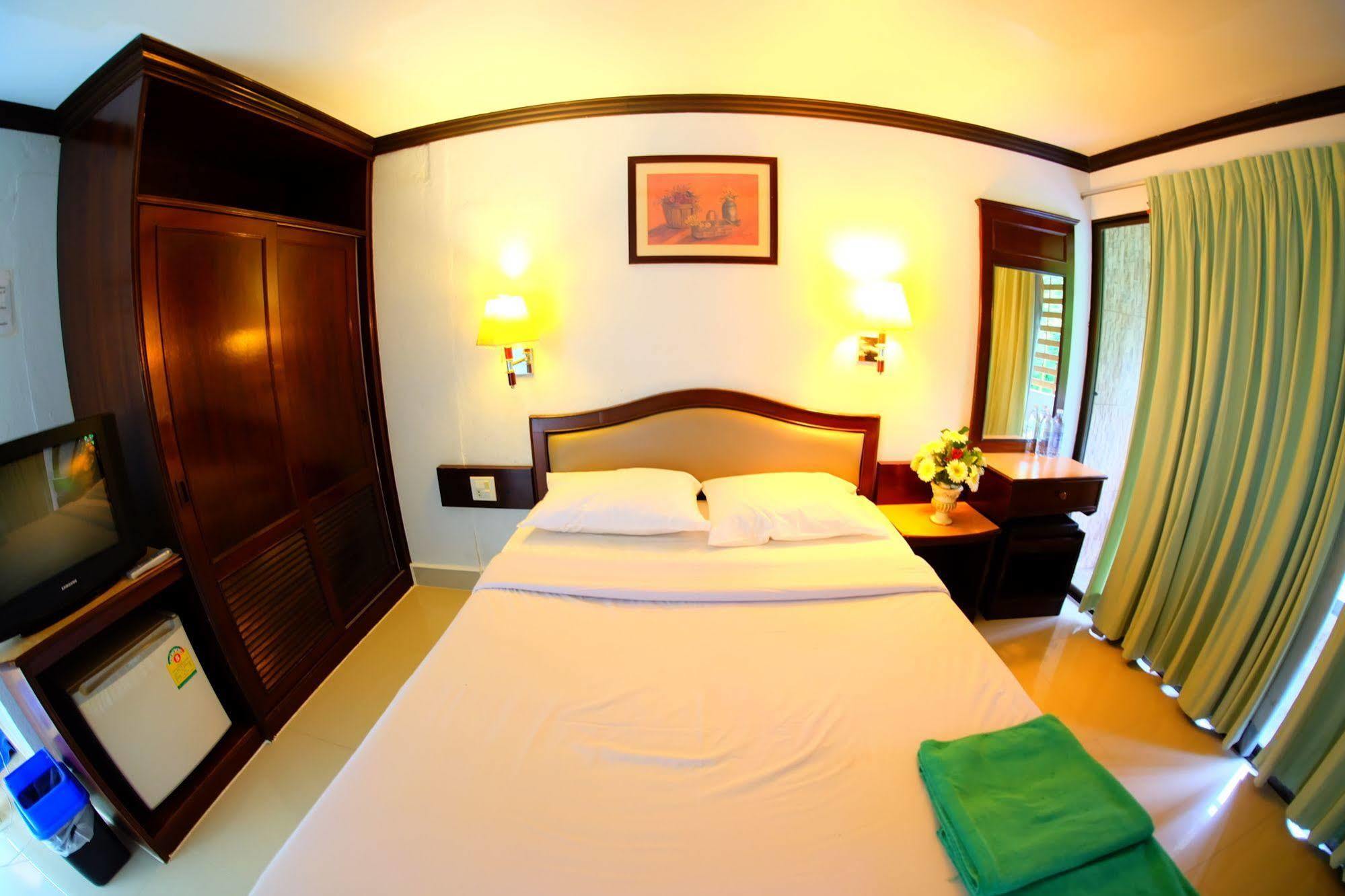 P.K. Mansion Hotel Ao Nang Екстериор снимка